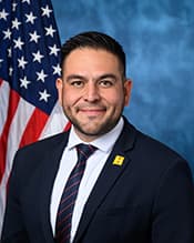 Gabriel (Gabe) Vasquez
